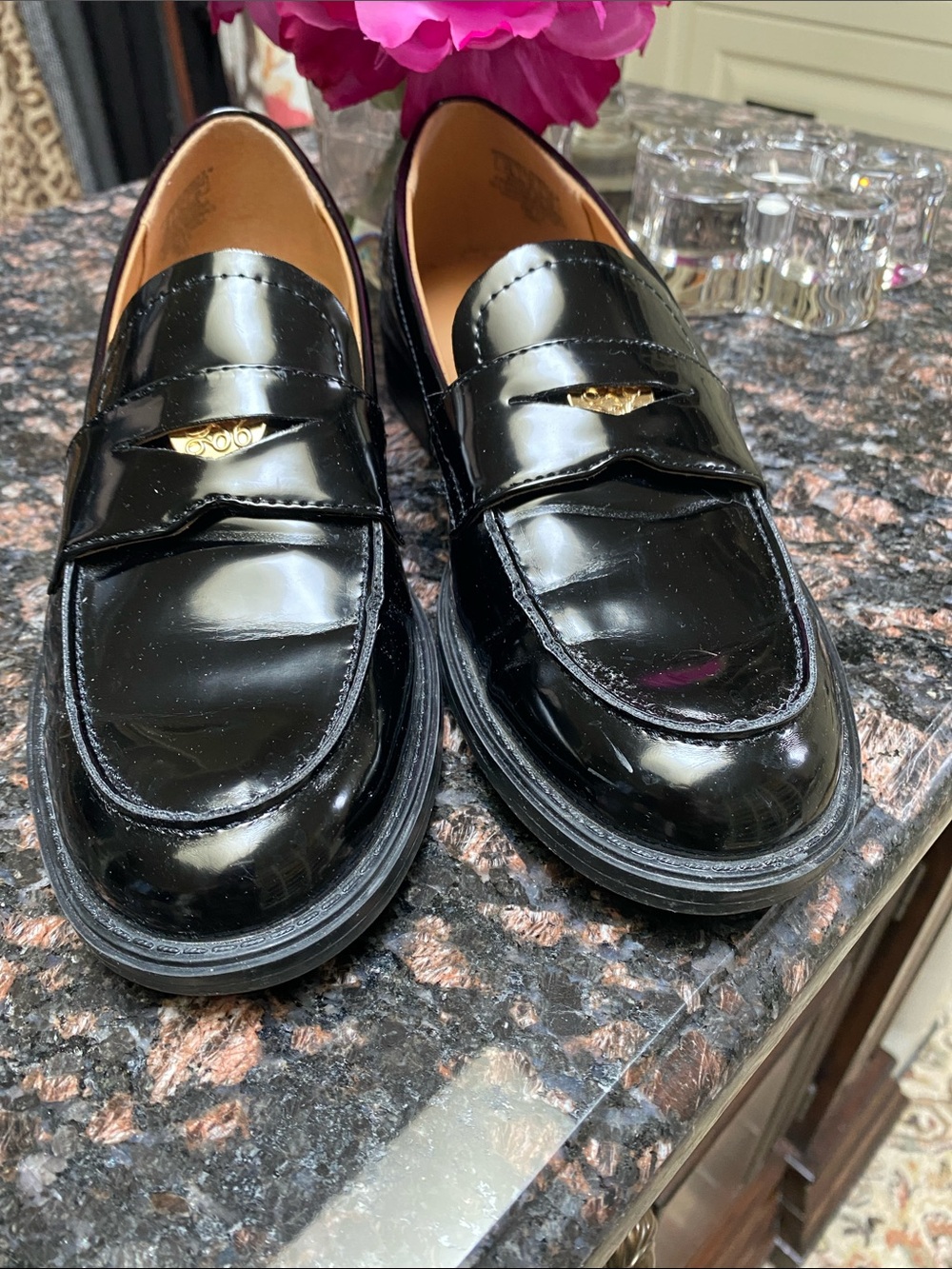 Nine West Black Patent Leather Slip-On Penny Loafers. GUC. Size 7.5M